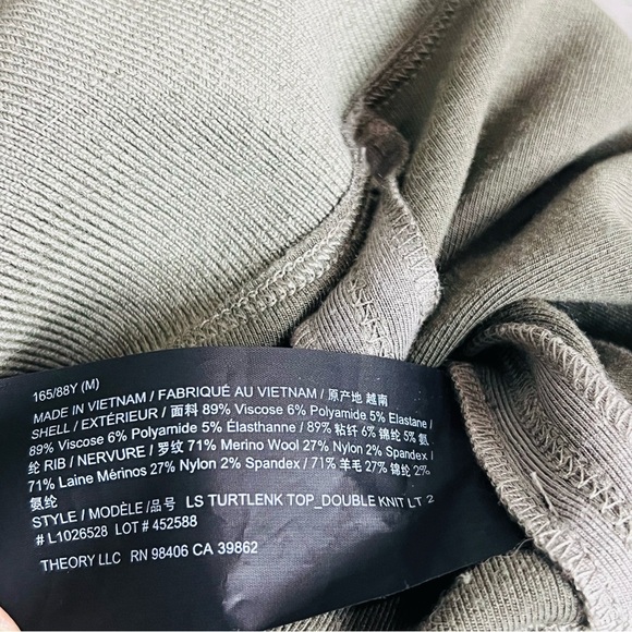 Theory LS Turtleneck Long Sleeve Double Knit Pale GreenArmy Size Medium Viscose - Picture 4 of 6